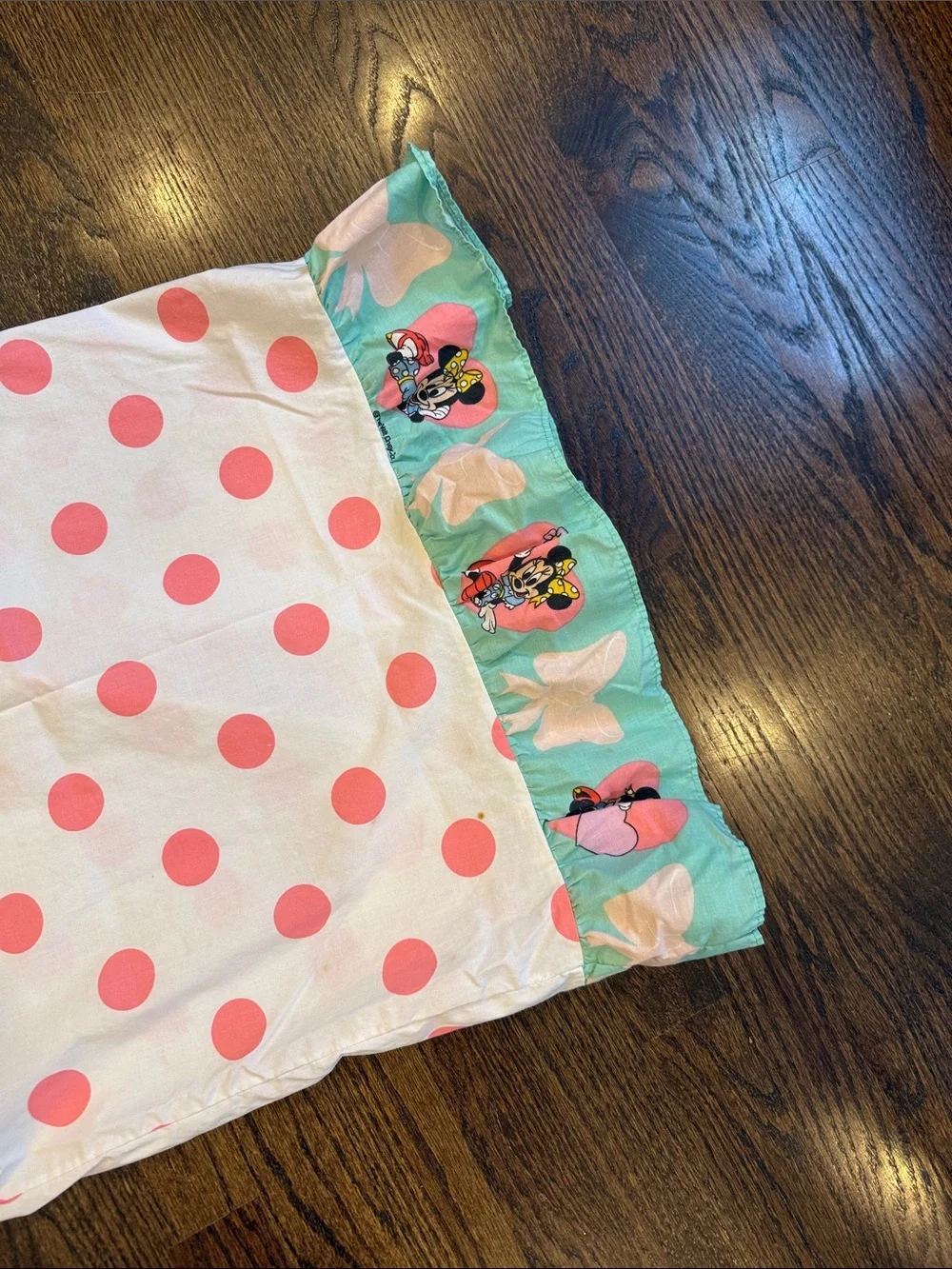 Vintage Minnie mouse Pink Polka Dot Pillowcase with Mint Ruffled Edge Disney - Picture 1 of 7